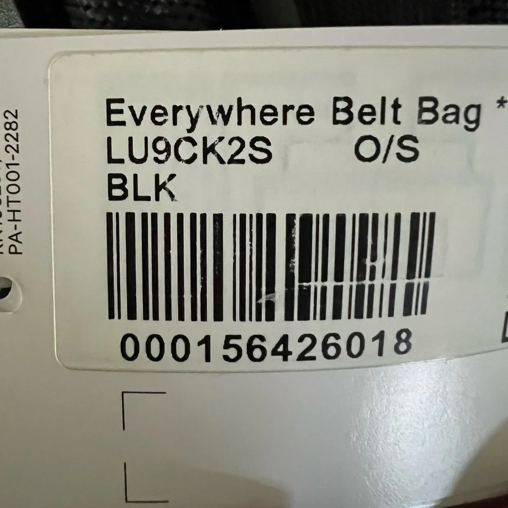 lululemon everywhere belt Bag knit mesh black color one size 1L NWT - Picture 4 of 12